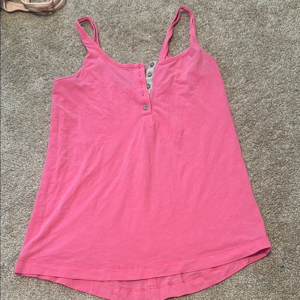 Lululemon tank top